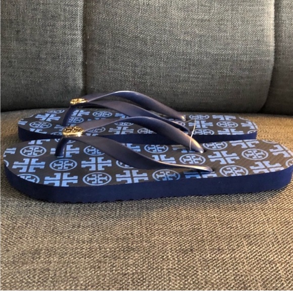 🆕 Tory Burch New Traveler Square Flip Flops - Picture 6 of 9